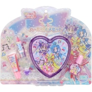 PR33862 [キミとアイドルプリキュア♪ キラキラハートケースコスメセット]