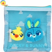 DN34976 [ディズニー フラットポーチ＜ダッキー＆バニー＞]