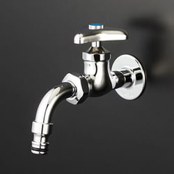 屋外ホース接続ノズル付給水栓 K34SPJ