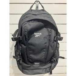 ARB1160 ブラック [フロント ロゴ刺繍 A4サイズ収納可 リュックサック/バックパック 25L]