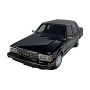 8250611B 1/18 トヨタ クラウン 1984 ブラック [ダイキャストミニカー]