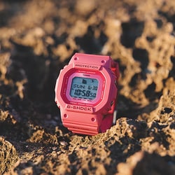l*t様 【美品】G-SHOCK In4mationGLX-5600XAピンク カシオGLX-5600XA-4 IN4MATIONピンク 美品 G-LIDE｜Yahoo!フリマ