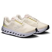 クラウドサーファーネクスト レディース ランニングシューズ アイボリー/ニンバス US7.5(24.5cm) 3WE30052050