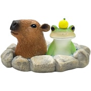 コポー カピパラとお風呂 カエル 置物 74029