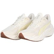 ウィメンズ ヴェロシティニトロ4 レディース ランニングシューズ Warm Wht-Go(08) 25cm 311141