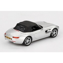 BMW Z8 「007 ワールドイズノットイナフ」バージョン １／１８中古品 BMW Z8 “007ワールド・イズ・ノット・イナフ” | 株式会社 ハセガワ