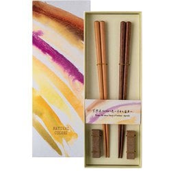 箸 ナチュラルカラーズ さくら・ウォルナット 箸22.5cm 箸置付 食洗機可 日本製 ペアギフトセット S-82067