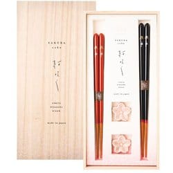 さくらさく 桜富士ペア 落雁箸置付 箸23cm/21.5cm 食洗機可 日本製 ギフトセット 桐箱入 S-12191