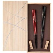 螺鈿月うさぎペア 砂岩箸置付 桐箱入 箸23cm/21cm 日本製 ギフトセット 桐箱入 食洗機対応 S-12194