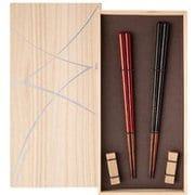漆八角金彩ペア 砂岩箸置付桐箱入 箸23cm/21.5cm 食洗機可 日本製 ギフトセット 桐箱入 食洗機対応 S-86165
