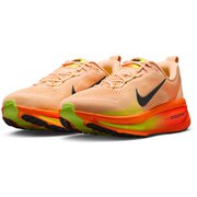 ボメロ18 メンズ ランニングシューズ オレンジチャーク/ブラック/トータルオレンジ/ボルト/ハイパークリムゾン(700) 25.5cm HM6803