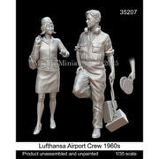 Man35207 1/35 現用 空港サービスクルーセット 1960年代 2体入 [組立式プラスチックモデル]
