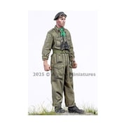AM35328 1/35 WWII イギリス連邦陸軍 戦車兵指揮官 [組立式プラスチックモデル]