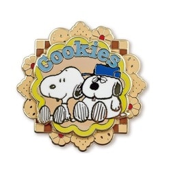 SPER-065 PEANUTS コレクションピンバッジ スヌーピー＆オラフ