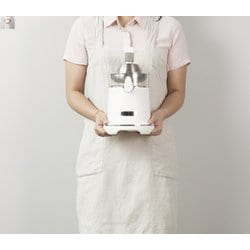 Hurom ホワイト シトラスジューサー 未使用 楽天市場】【HUROM 公式】ヒューロム シトラスジューサー CJ-B03