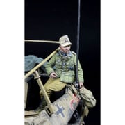 DD35279 1/35 WWII ドイツ グライフに座るアフリカ軍団下士官 （タコム用） [組立式プラスチックモデル]