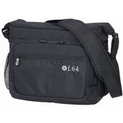 カメラショルダーバッグ F64 SHMPRO カーボンブラック F64SHMPRO-CBK