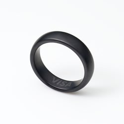 タッチ決済リング Visaタッチ決済対応「EVERING」シルバーモデルが11/14より一般