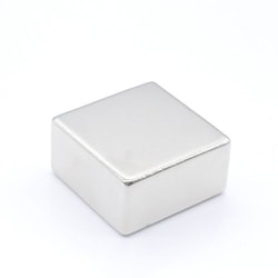 MAGNA ネオジム磁石 角型 24×24×12.5 1-40242412.5