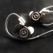 フラッグシップイヤホン 2PINリケーブル VENTURA(ベンチュラ)