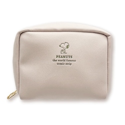 SPC-1362 PEANUTS スクエアポーチ ワンポイントエンボス スヌーピー / ベージュ