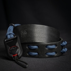 パラシューター ネックストラップ （ピークデザイン アンカーリンクス） レザー 014 125cm ブラック＋ブルー PA-NE-ST-PD-125-014