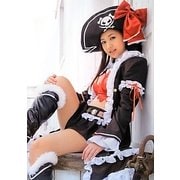 大海賊キャプテン・リリアナ 佐山彩香EDITION―クイーンズブレイドTHE LIVE(対戦型ビジュアルブック―ロストワールド) [単行本]