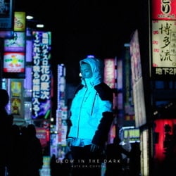 KUTS DA COYOTE／GLOW IN THE DARK