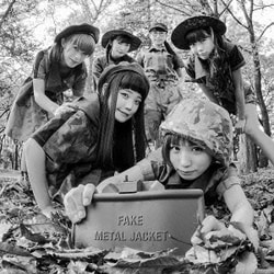 BiSH／FAKE METAL JACKET