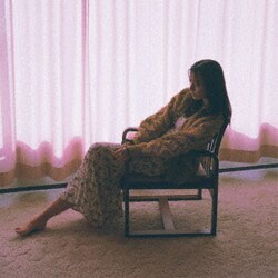 adieu／穴空きの空