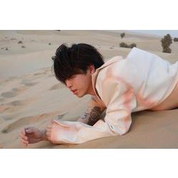 ヨドバシ.com - 岩橋玄樹1st写真集『Labneh（ラブネ