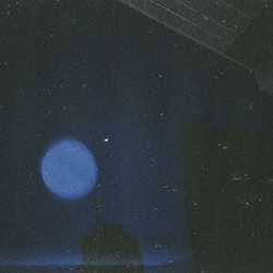 Chilli Beans.／blue night