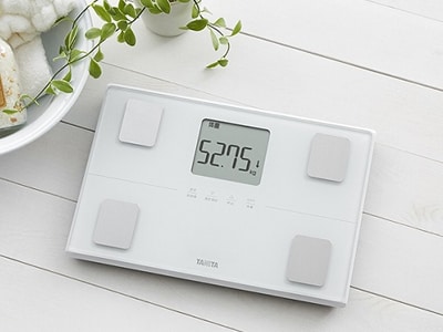 最小単位が50gの体組成計