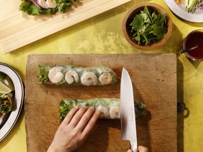 グローバル 三徳 18cm 日本製 [G-46] 生春巻きを切る