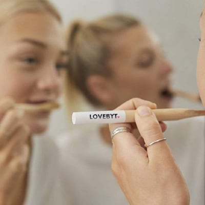 ラブバイト LOVEBYT